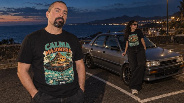 Calma Antigravedad — Camiseta TMR · Calma Majorera