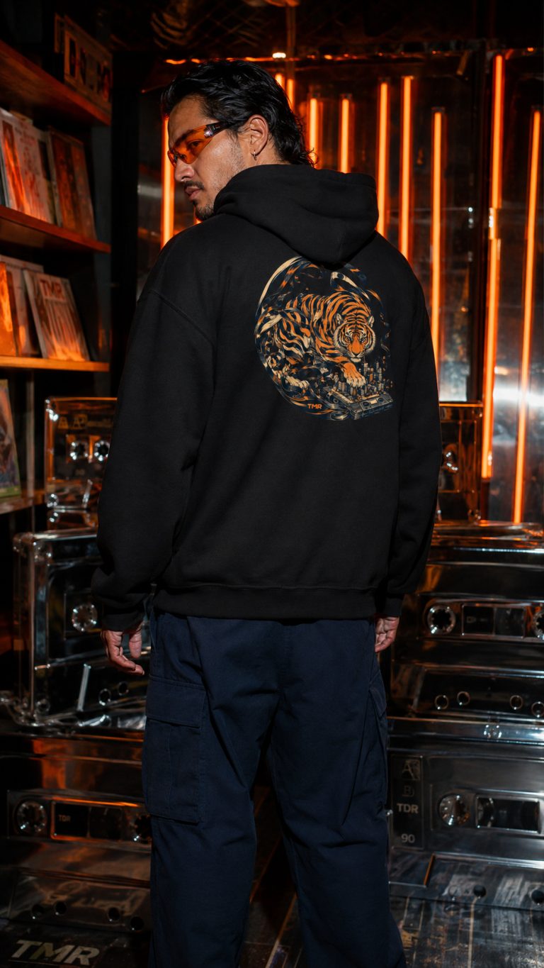 TMR · Tigre radiocasete — Sudadera