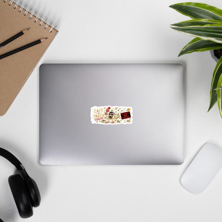 TMR · Café con Trauma — Pegatina kiss-cut 4 pulgadas — mockup de portada