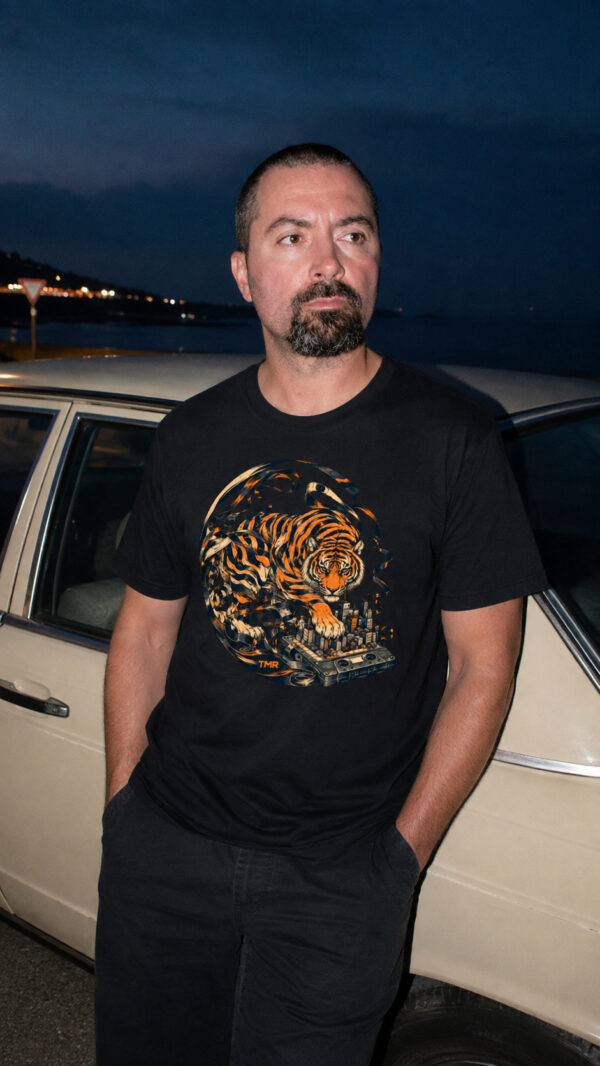 Tigre radiocasete — Camiseta Classic