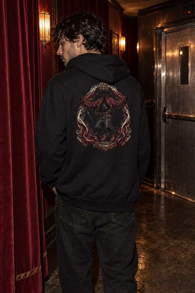 TMR · Chándal exorcista — Sudadera · presentación del diseño TMR